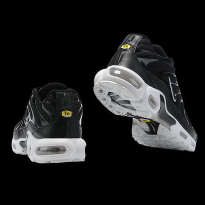 AIR MAX PLUS TN " WHITE AND BLACK