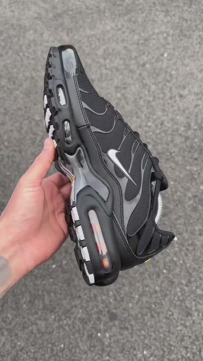 AIR MAX PLUS TN "MULTI SWOOSH  BLACK"
